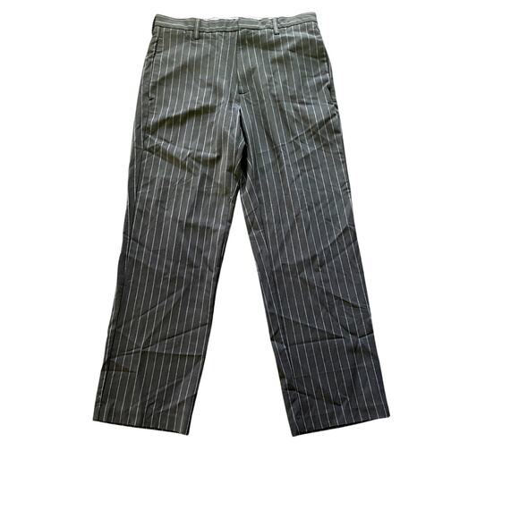 GAP BLUE PINSTRIPE MEN'S SIZE 32X30 PANTS. CLASSIC FIT - Picture 1 of 5